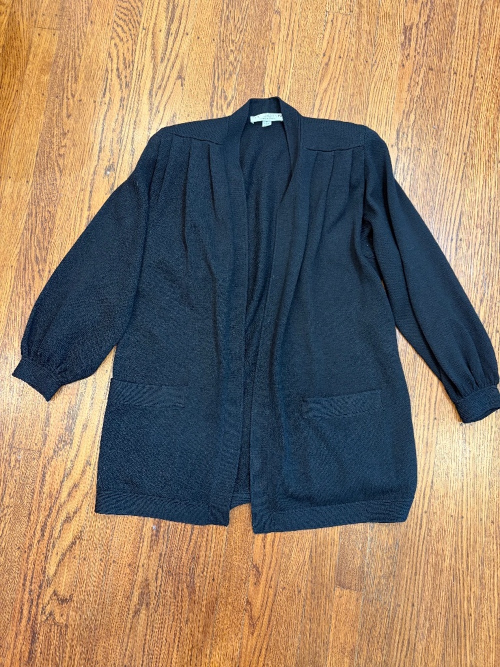 St. John Black Open Front Cardigan Size P Shoulder Pads Pockets